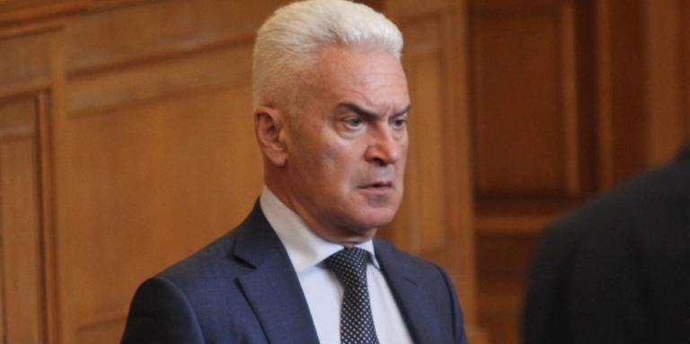 Изненада! Волен в атака срещу Радев за президент